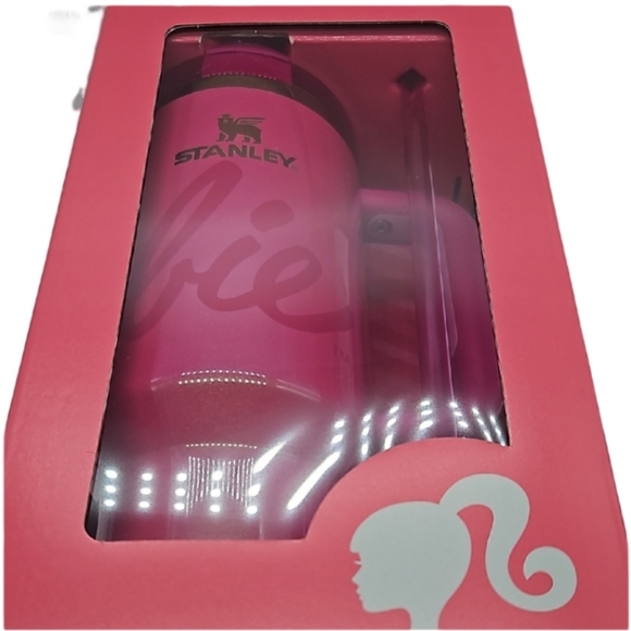 Barbie X Stanley 40 oz Quencher Tumbler NWT - Picture 5 of 7